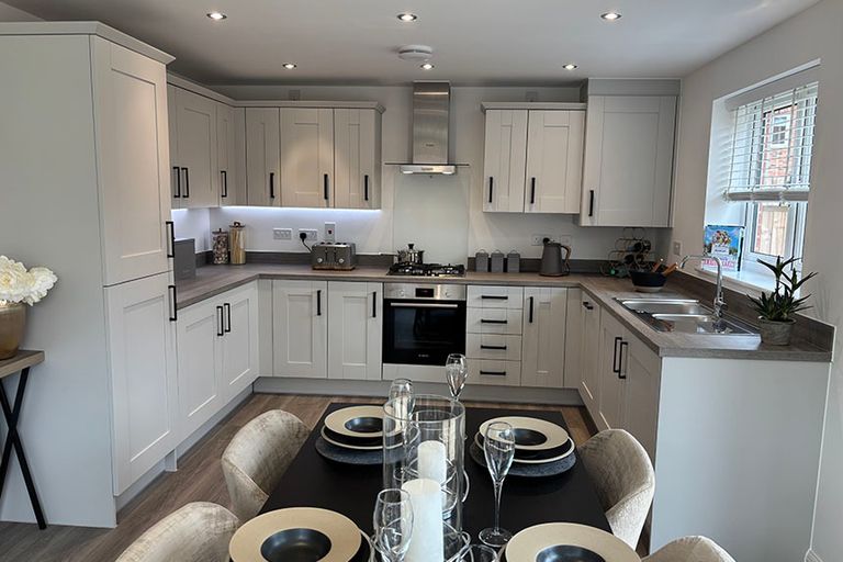 Property 3 of 8. 569 The Spruce II Kitchen/Diner