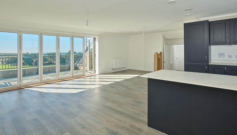 Property 1 of 11. Plot 133 Internals
