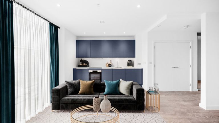 Property 1 of 11. Plot Image