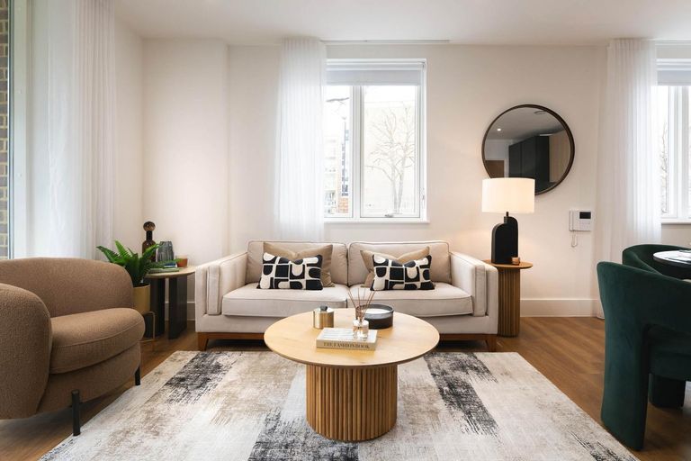 Property 2 of 18. Images