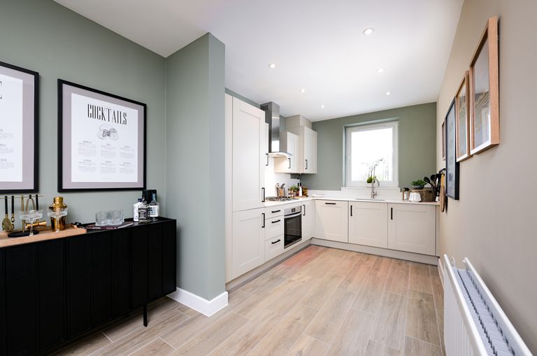 Property 1 of 11. B-Vise-Walpk-Plot3Feb24-003