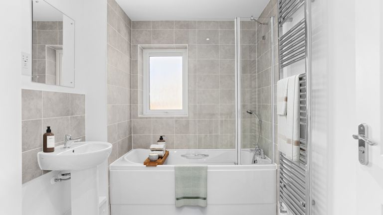 Property 3 of 6. Plot Image