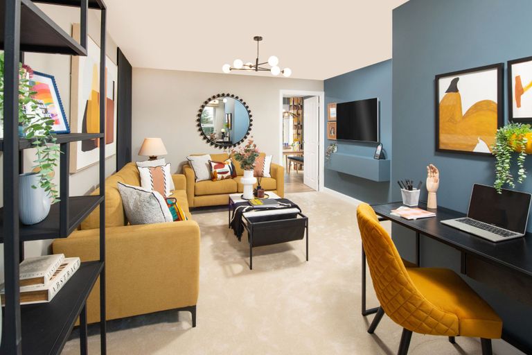 Property 2 of 7. The Maidstone Lounge