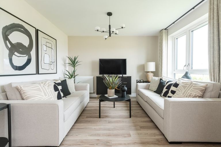 Property 3 of 12. Perfect Space For 2 Sofas