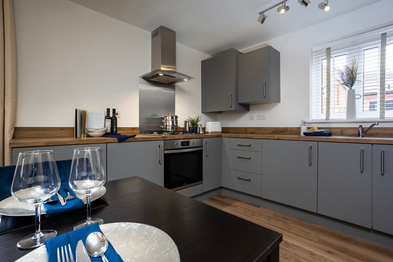 Property 2 of 8. Bluebell_06_Housetype_Plot_-_Hero_860x573