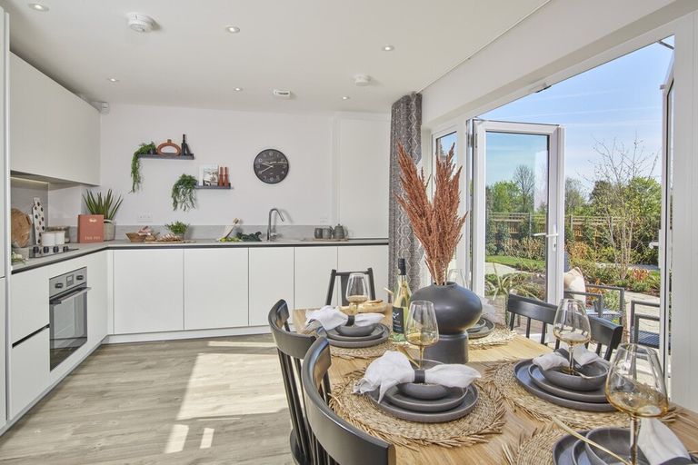 Property 3 of 5. Chesham Kitchen Dining