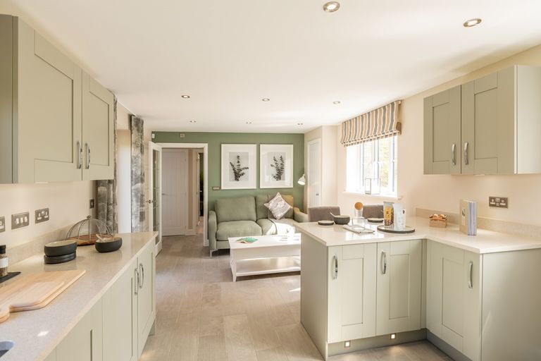 Property 1 of 12. Family Friendly Kitchen