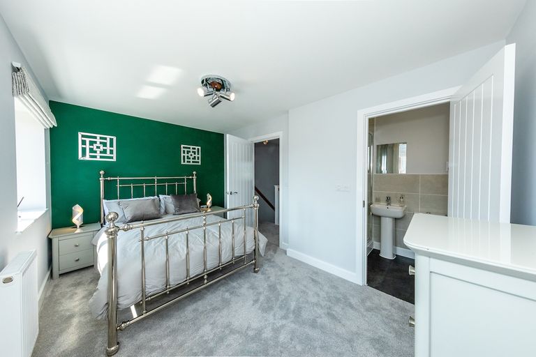 Property 2 of 10. Bed 1