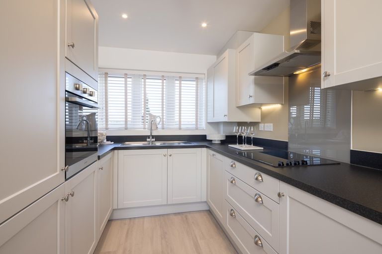 Property 2 of 13. Randall Fields, Stotfold