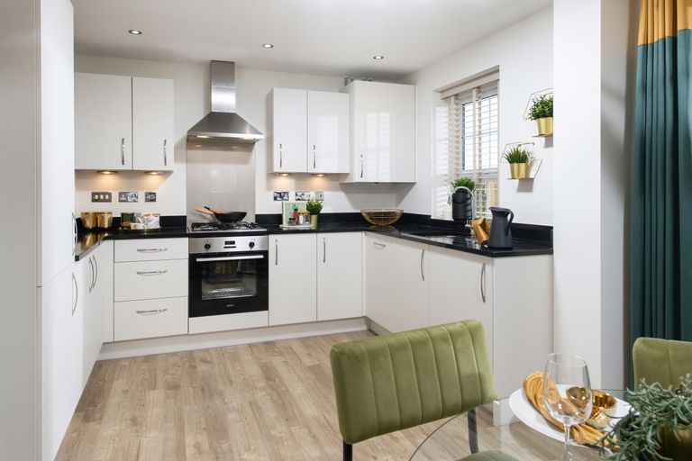 Property 2 of 10. Internal Image Of The Maidstone Kitchen