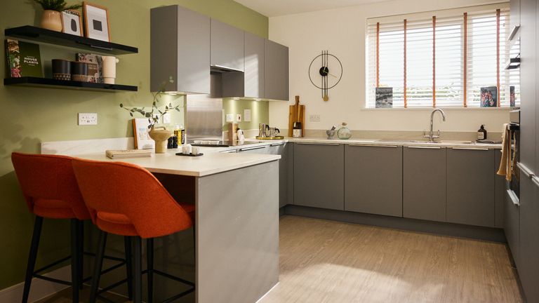 Property 3 of 21. Plot Image