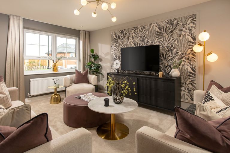 Property 2 of 7. Inside View Of Kingsley Lounge