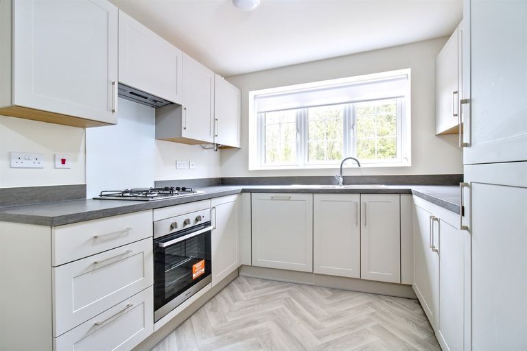 Property 1 of 12. Kitchen