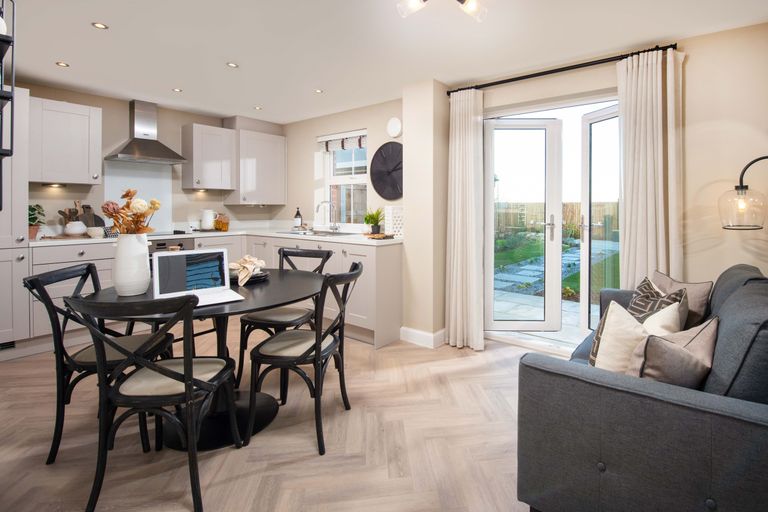 Property 2 of 10. Constable Gardens Hadley Kitchen Diner