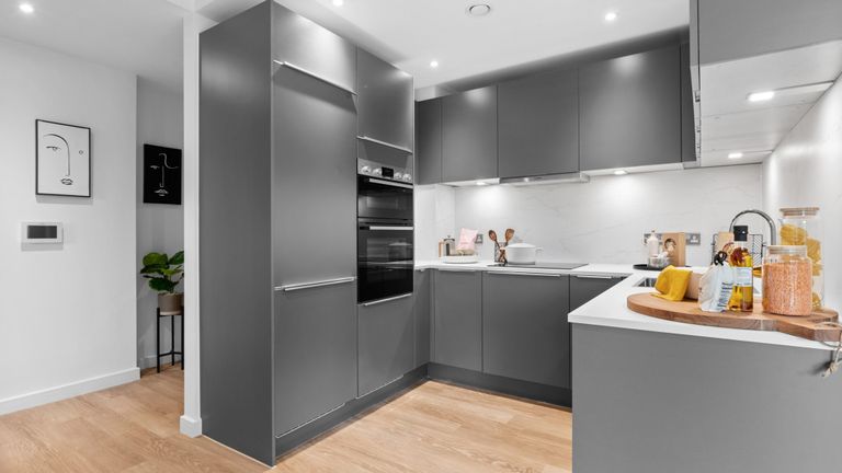 Property 1 of 5. Plot Image