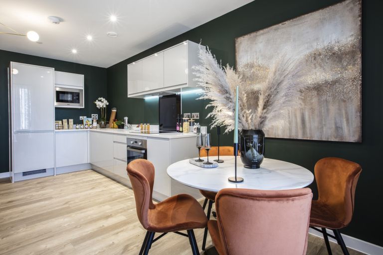 Property 1 of 8. Vb1964133 Www Andrewhendry Com36 1600x1017