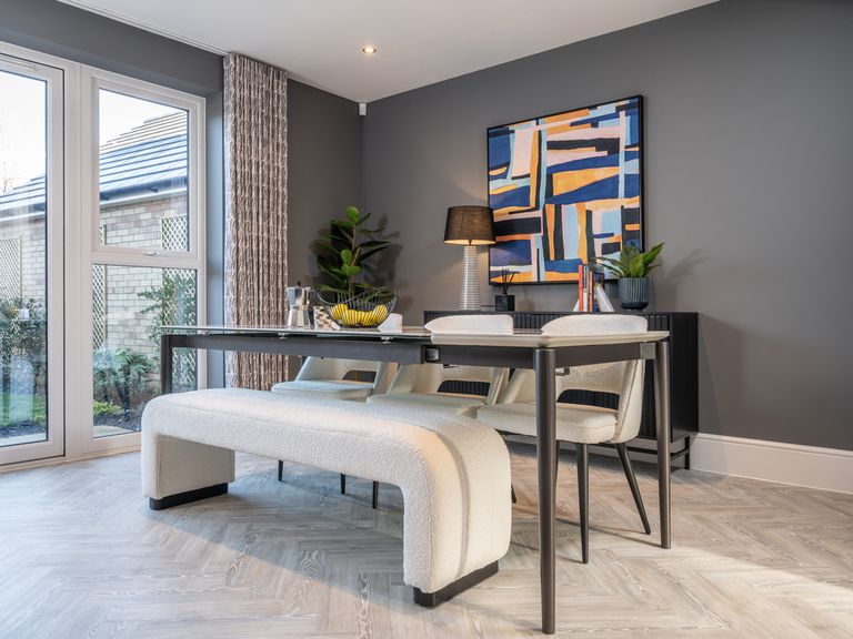 Property 3 of 7. The Stratford Dining