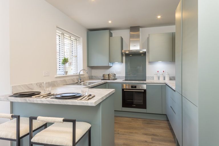Property 3 of 10. Kitchen