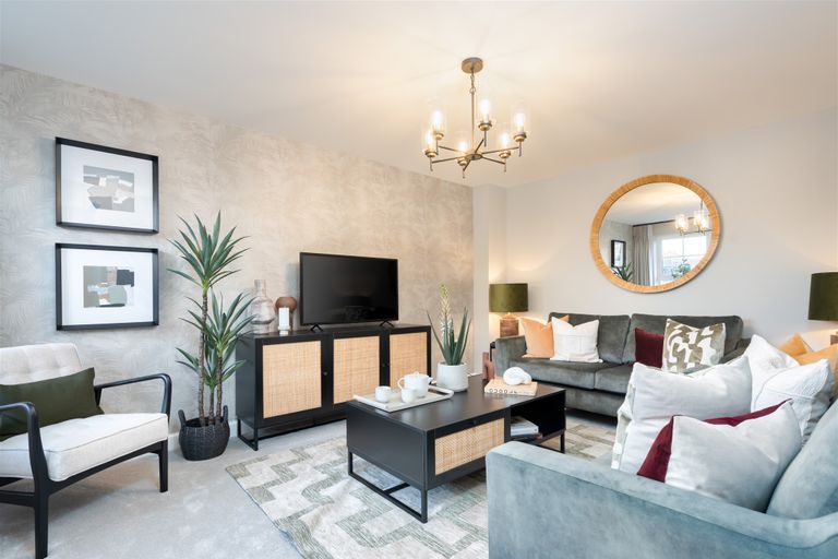 Property 3 of 9. Kingsley Lounge