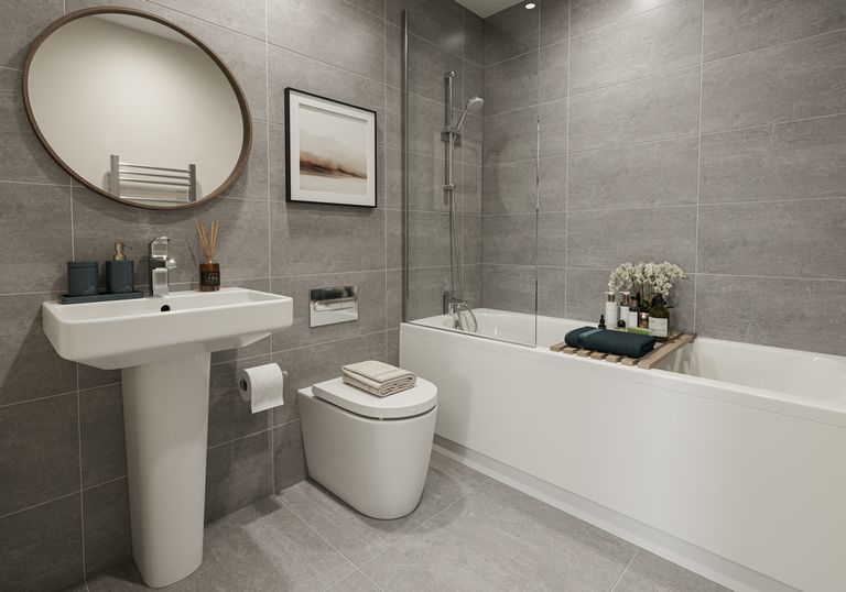 Property 2 of 7. Hwit2_Block_B_Type_D_Bathroom