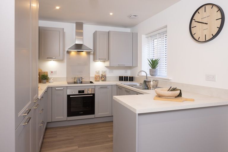 Property 3 of 10. Worting Park, Basingstoke