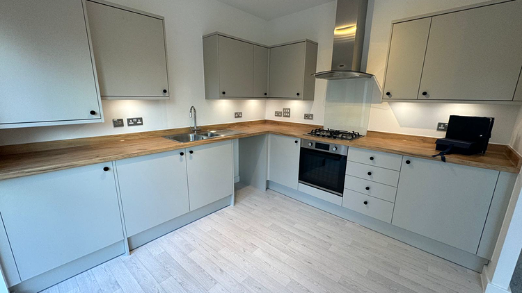 Property 2 of 12. Plot Image