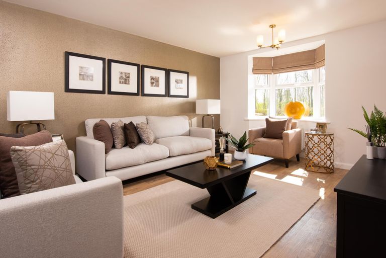 Property 3 of 8. Lounge