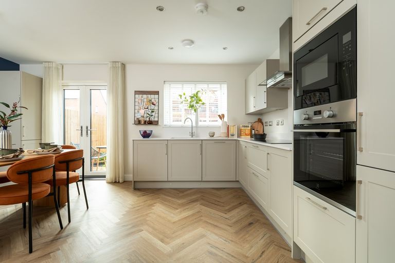 Property 1 of 14. Carefully Designed Kitchen To Maximise Storage