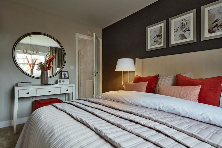 Property 1 of 14. And Handy, Private En-Suite