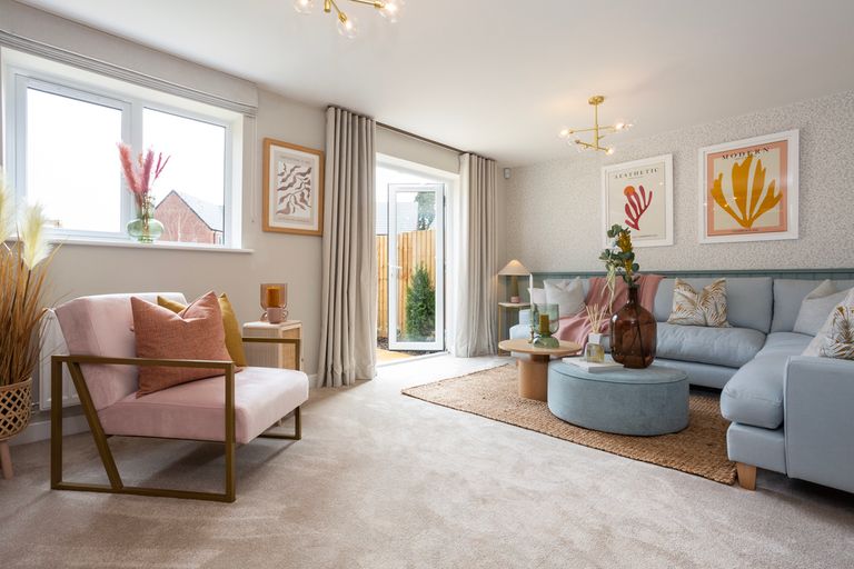 Property 1 of 11. Elmslie_06