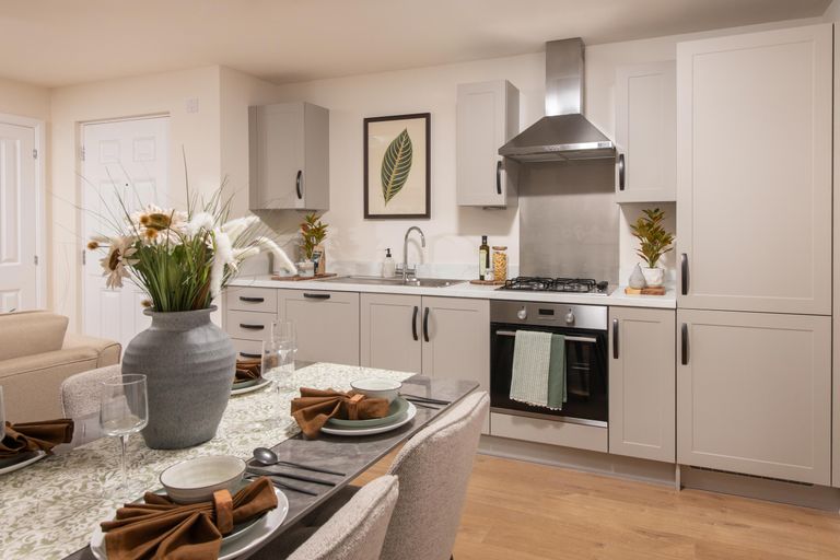 Property 2 of 9. Chestnut