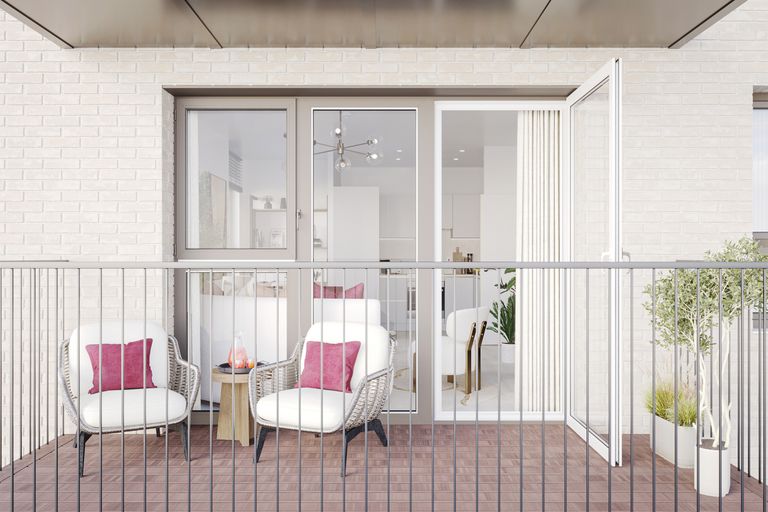 Property 3 of 6. Balcony