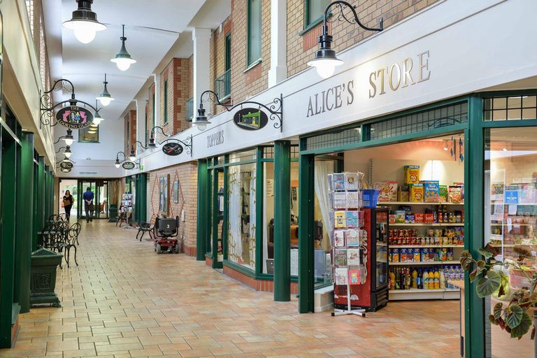 Property 2 of 9. Facilities