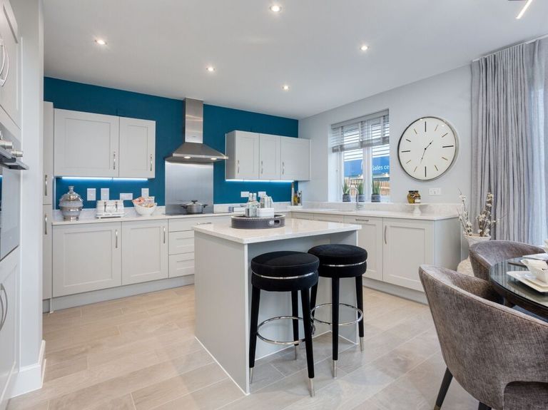 Property 3 of 9. Nedwa_Bovis_Lime_002