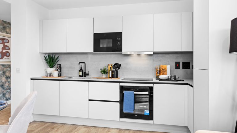 Property 1 of 10. Plot Image