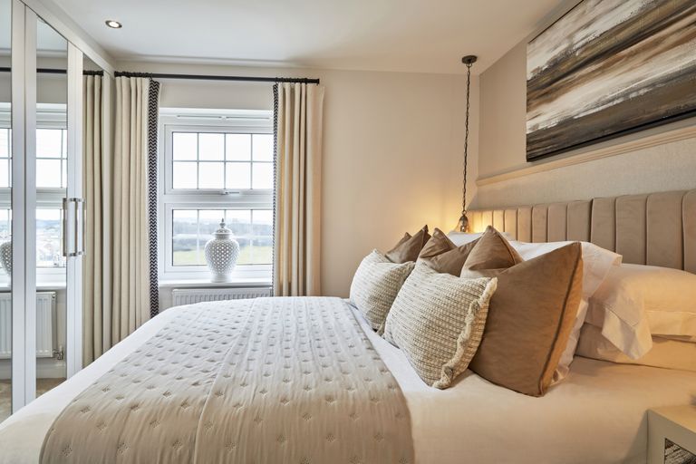 Property 3 of 8. En Suite Main Bedroom In The Hollinwood 4 Bedroom Home