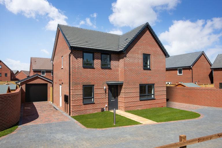 Property 1 of 8. 003 Bn_Glenvalepark_Wellingborough_Prod_Booth_4Bed_Lowres