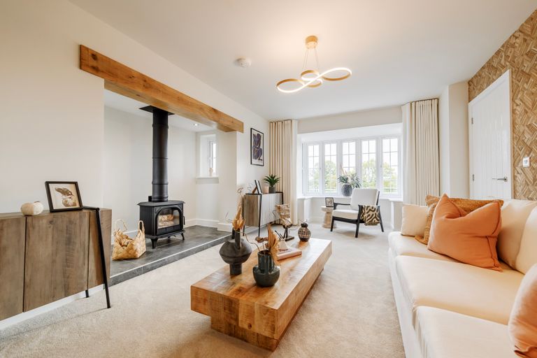 Property 2 of 14. Living Room