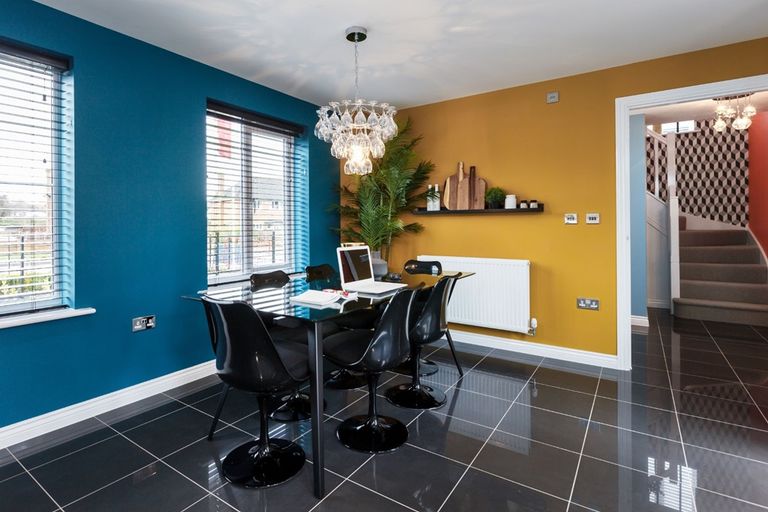 Property 3 of 11. The Ideal Space For Family Dinners