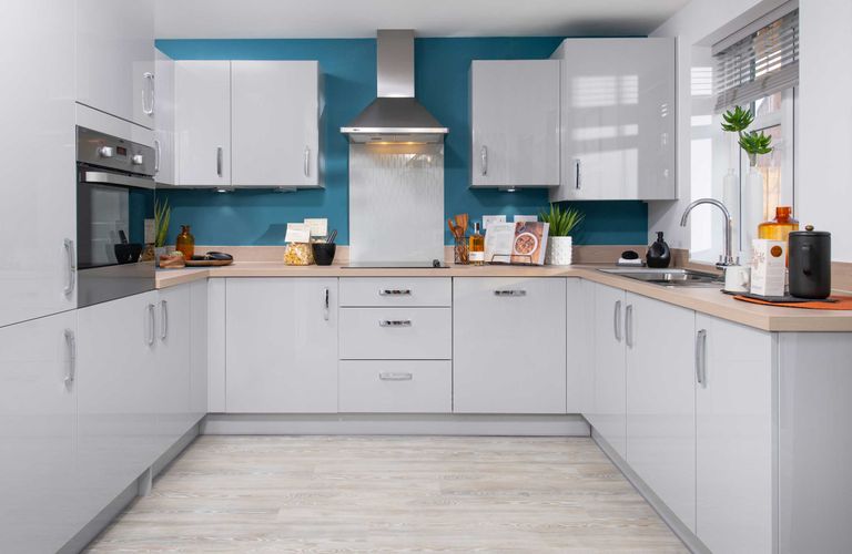 Property 3 of 10. Kennett Kitchen