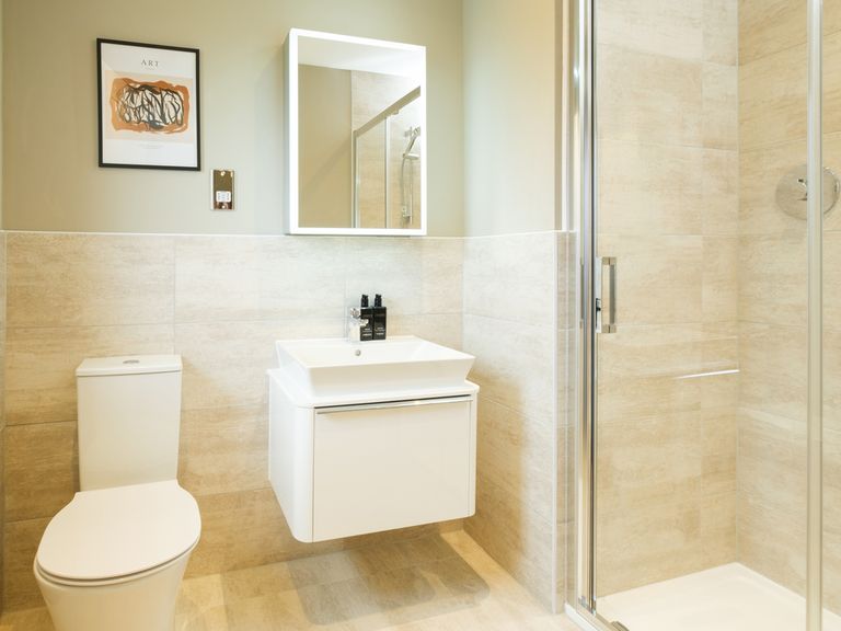 Property 1 of 1. The Oxford Lifestyle - En-Suite