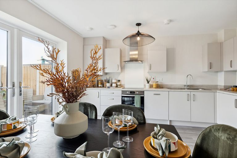 Property 2 of 8. Ashmere - Letchworth (4)