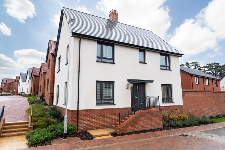 Property 1 of 16. Plumdale_Barham Meadows