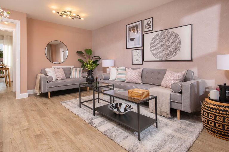 Property 3 of 10. The Archford Lounge