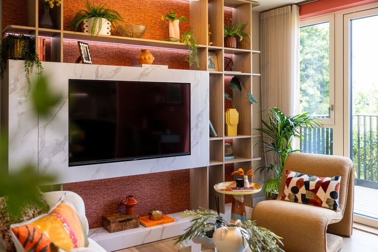 Property 3 of 8. Living Room Detail