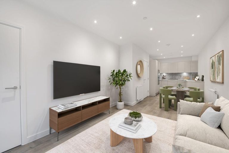 Property 2 of 8. Vistry_West_-_South_Oxhey_Central_Flat_1__16_Staged4-Min