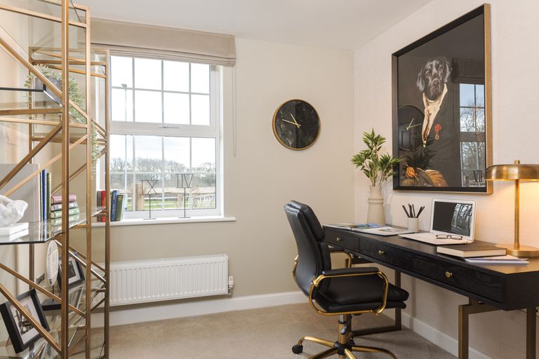 Property 3 of 10. Home Office In 4 Bed Avondale