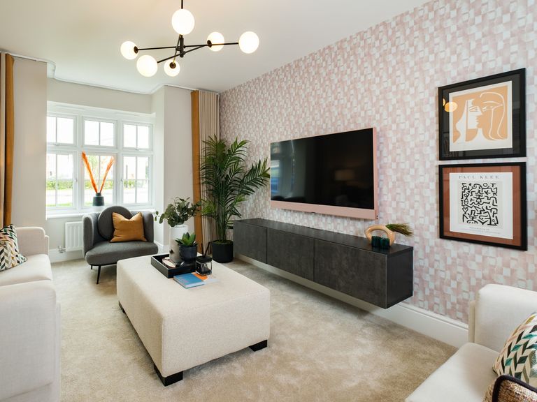 Property 3 of 8. The Oxford - Lounge