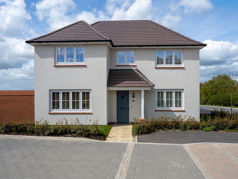 Property 1 of 9. Shaftesbury External