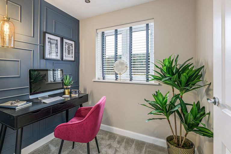 Property 3 of 10. Study In 4 Bedroom Home
